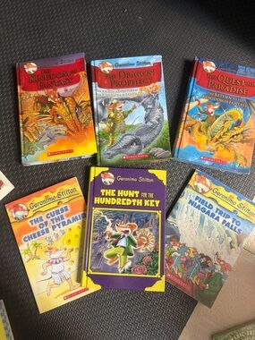 Geronimo Stilton Kids Book Set - Multicolor Covers (Scholastic)